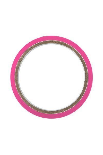 Скотч для бондажа Fetish Tentation Fuchsia (15м), не липнет к коже и волоскам, только сам к себе