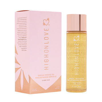 Масажна олія з ароматом лічі та мартіні Sensual Massage Oil Lychee Martini, 120 мл, HighOnLove